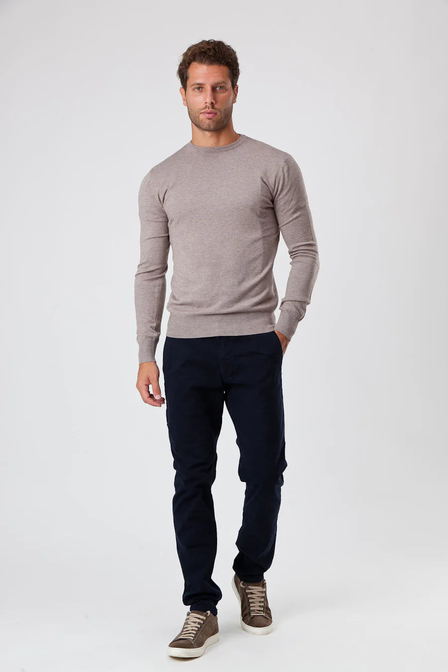 <tc>Pack 3 Trousers (2 Jeans, 1 Trousers)</tc>