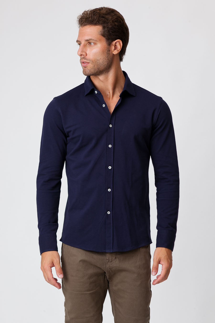 Blaues Poloshirt