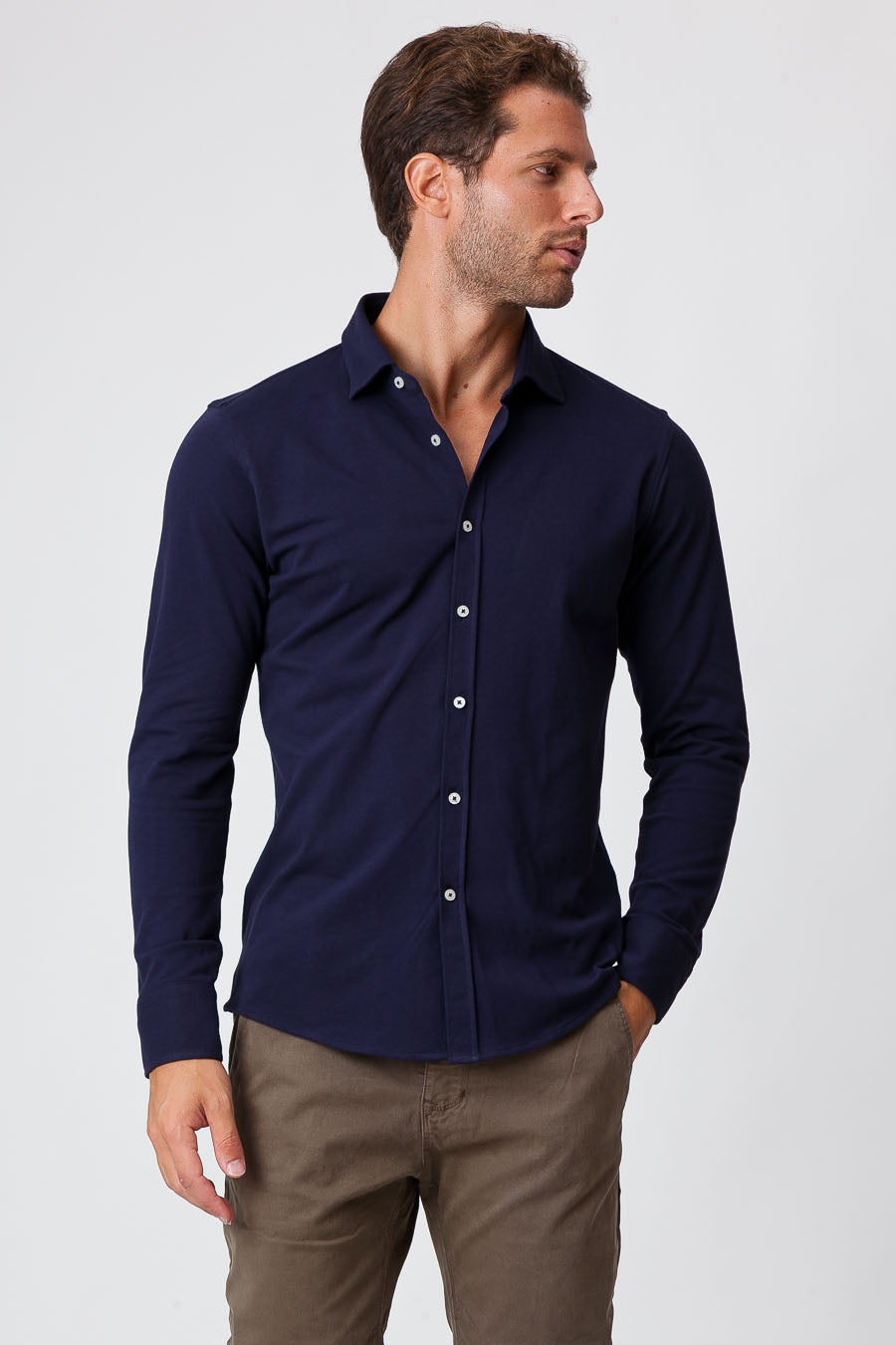 Blaues Poloshirt