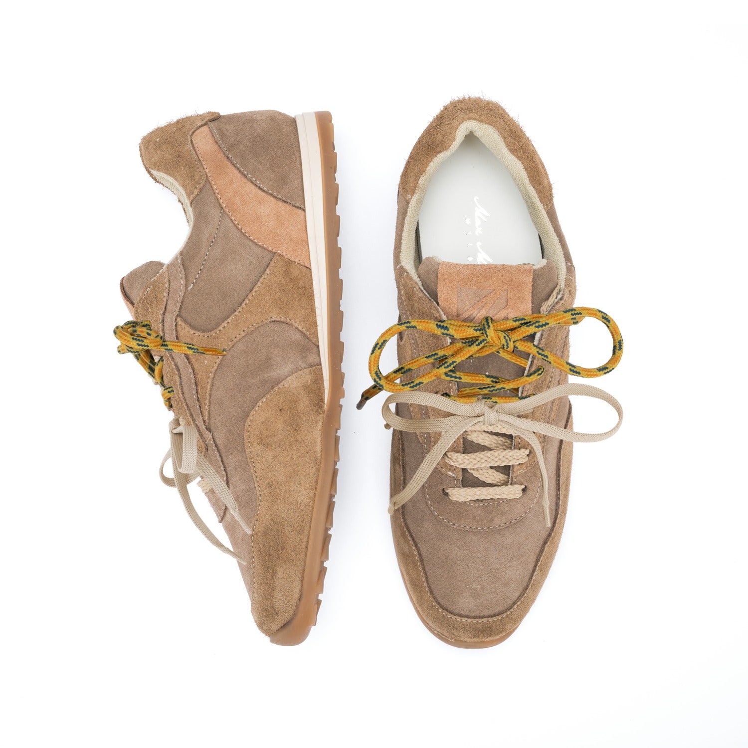Sneakers Camel