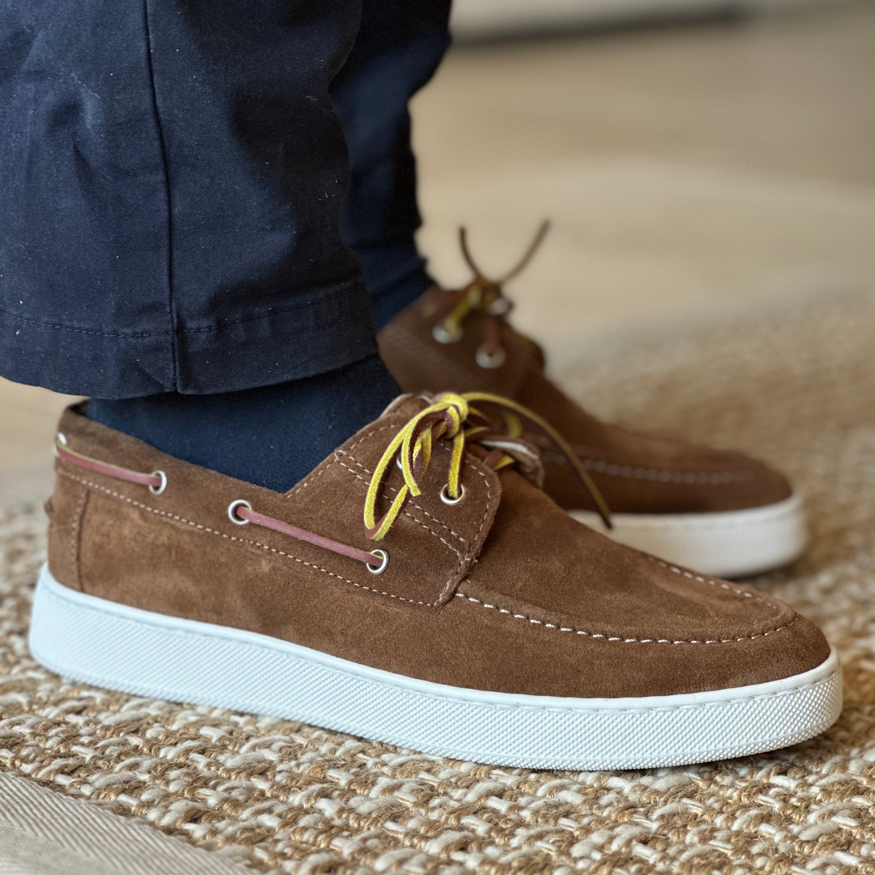 Scarpa a Barca Camoscio Marrone
