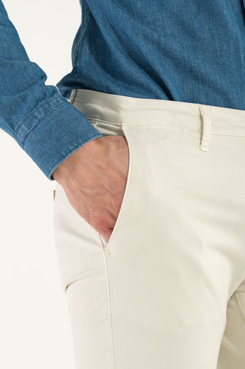 Pantaloni de lapte de vară de primăvară