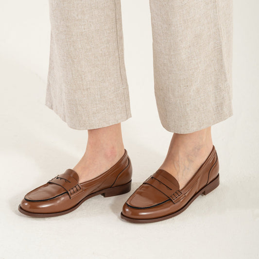 Mocasine premium pentru femeile artizanale italiene