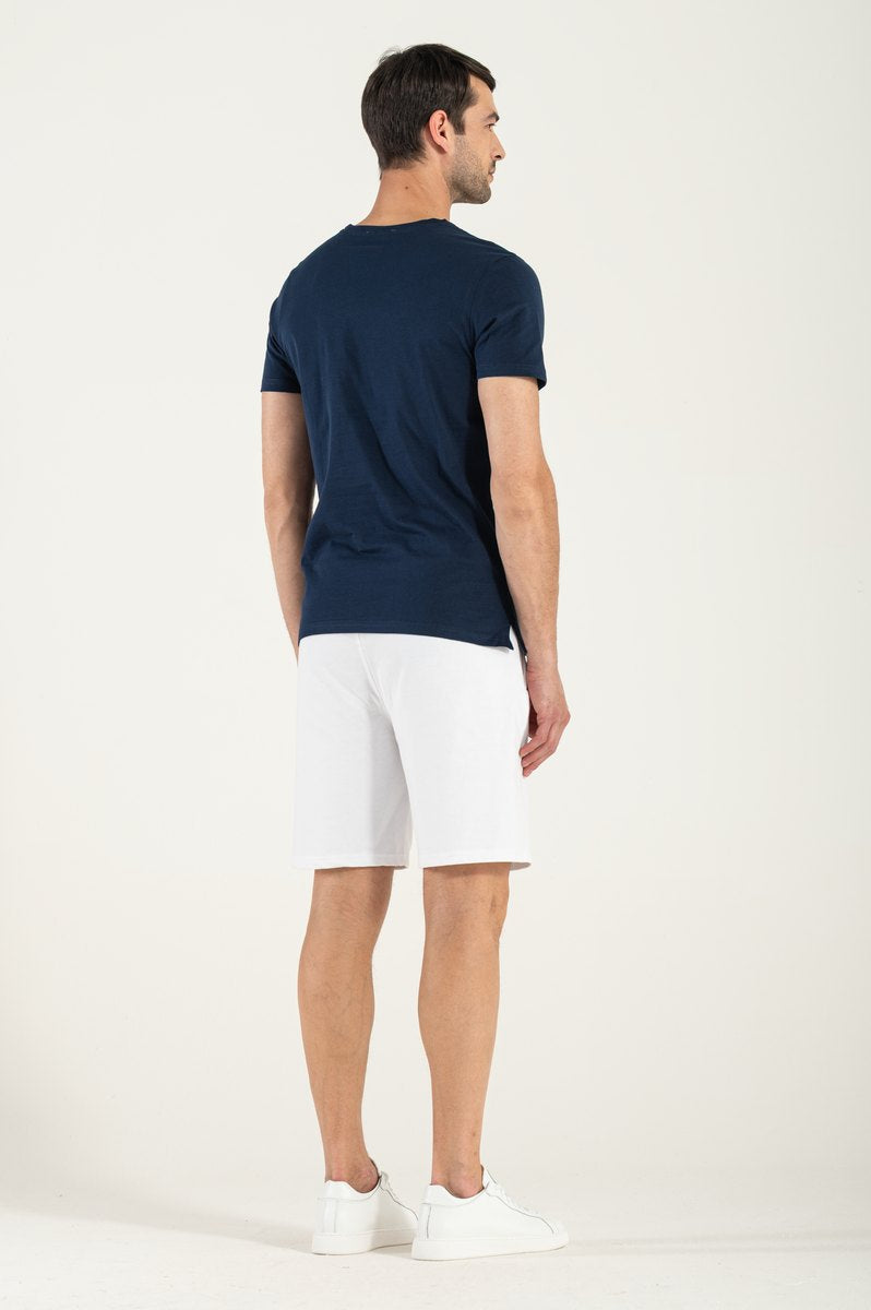 White Plus Bermudas
