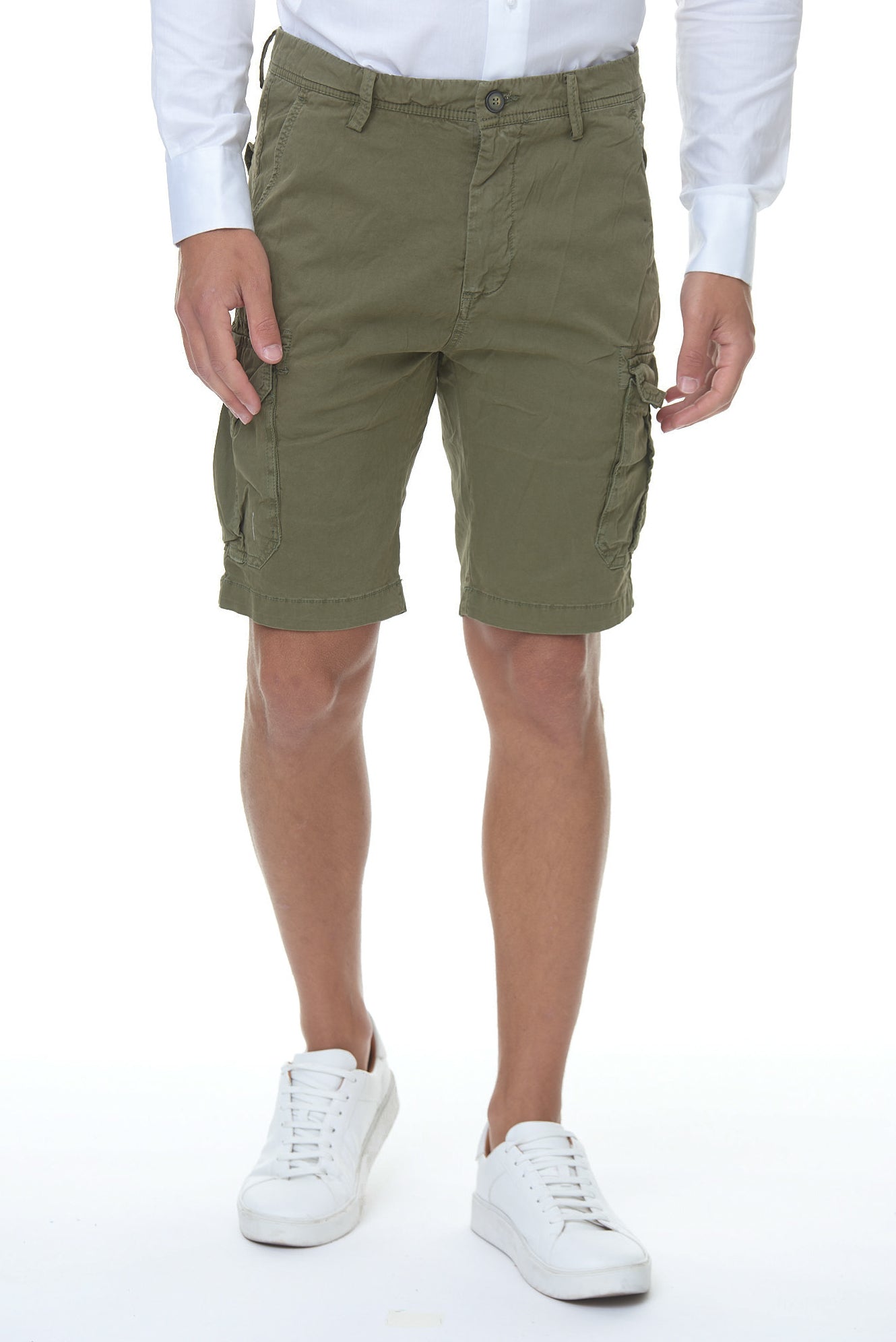 Bermuda Uomo con i Tasconi Verde Militare